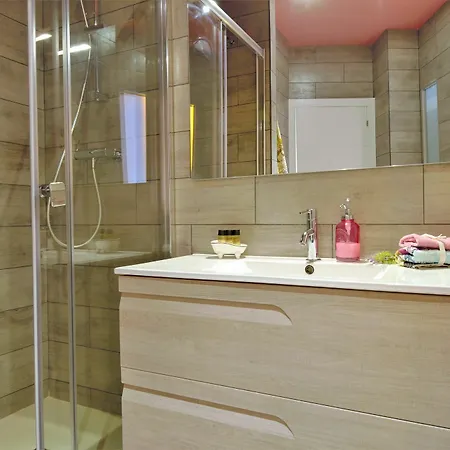 Dreamkeys & Hotel 3*